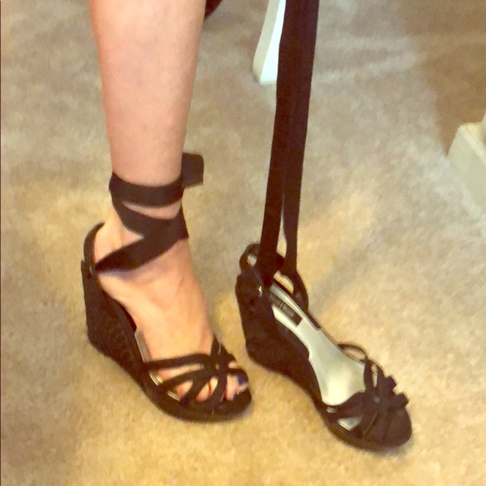 Women’s shoes